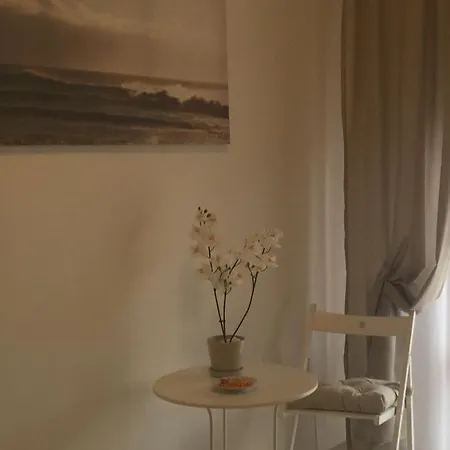 La Casa Di Isabella Bed & Breakfast 4*