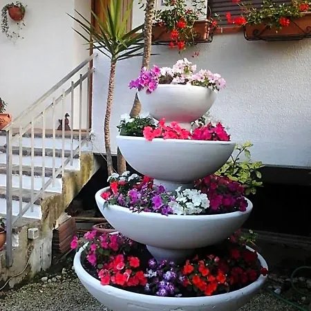 La Casa Di Isabella Bed & Breakfast Loreto