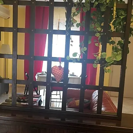 La Casa Di Isabella Bed & Breakfast 4*