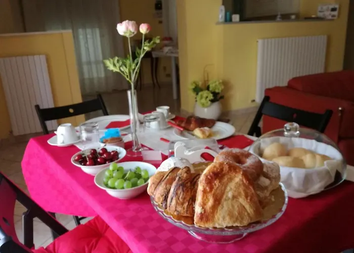 La Casa Di Isabella Λορέτο